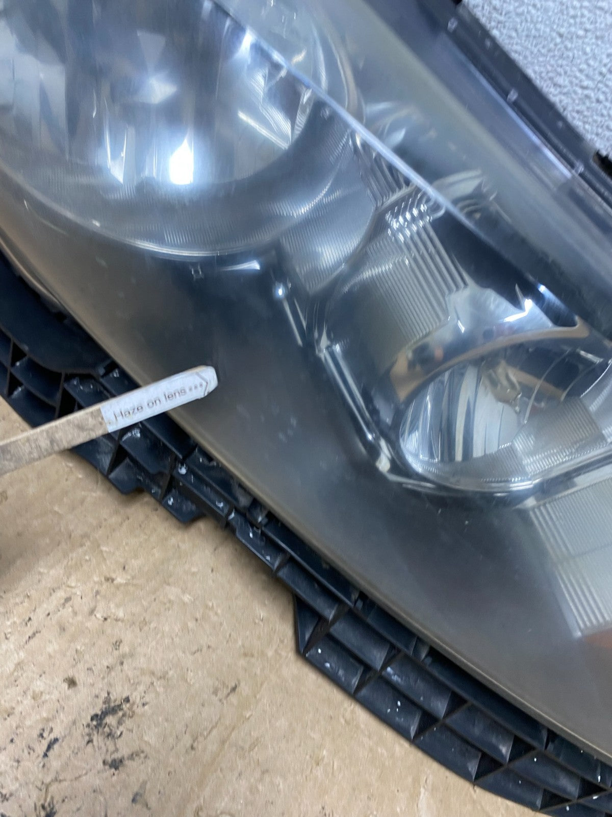 2008 to 2012 Honda Accord Sedan Right Passenger RH Headlight AG2341 DW5