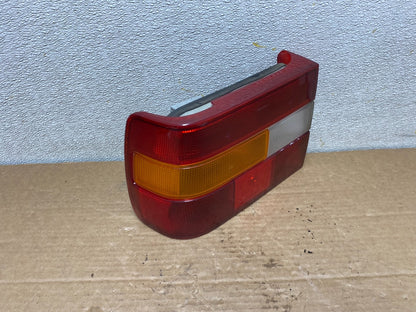 1993 to 1994 Volvo 850 Sedan Left Driver LH Tail Light OEM Z1461 DG2