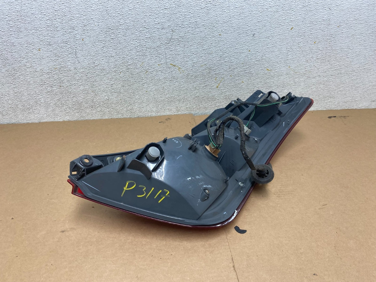 2003 2004 2005 Nissan Murano Left Driver Lh Side Tail Light Oem P3117 DW6