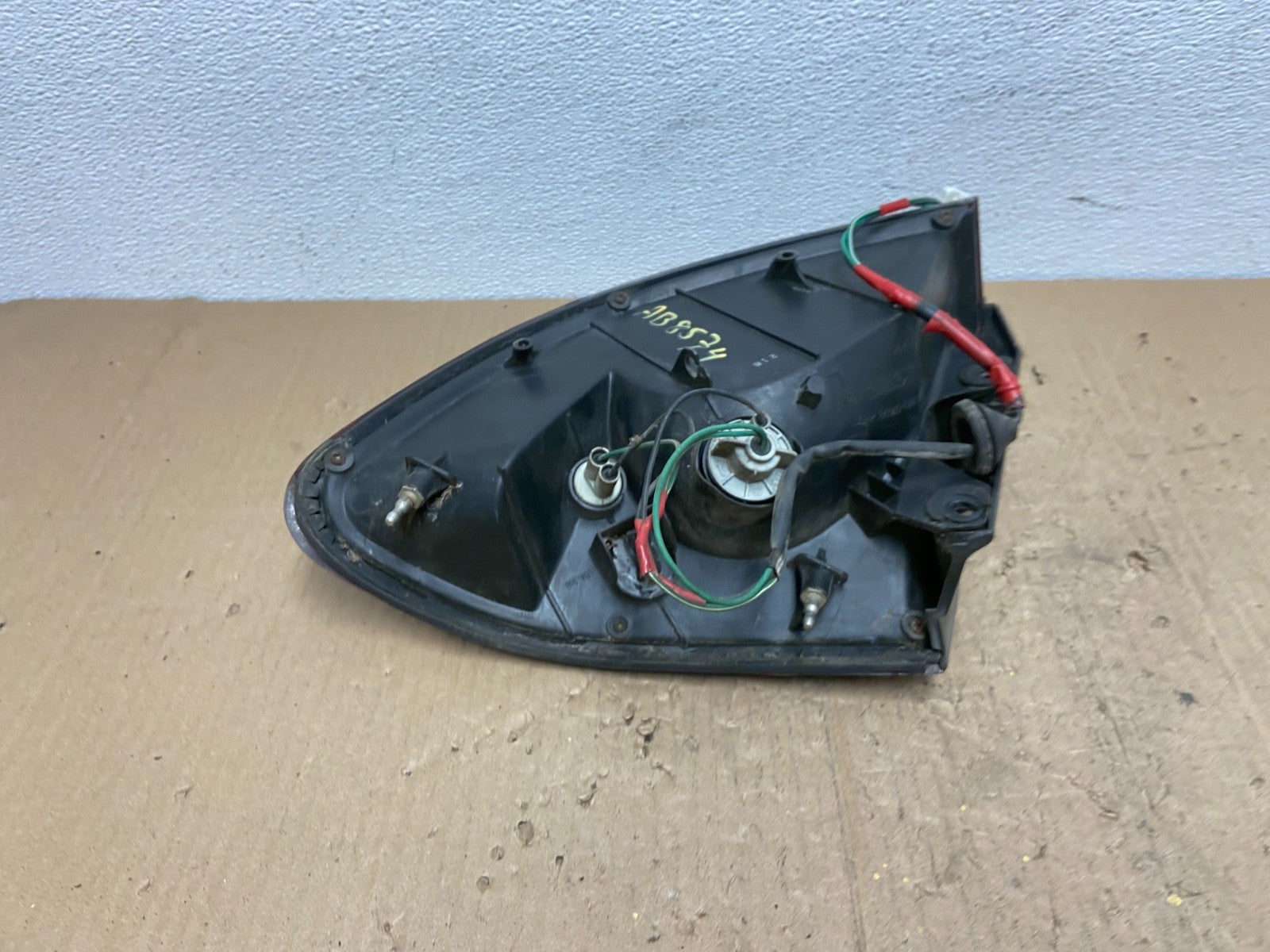 1991-1995 Dodge Stealth Left Driver LH Side Tail Light AB8574 DW4