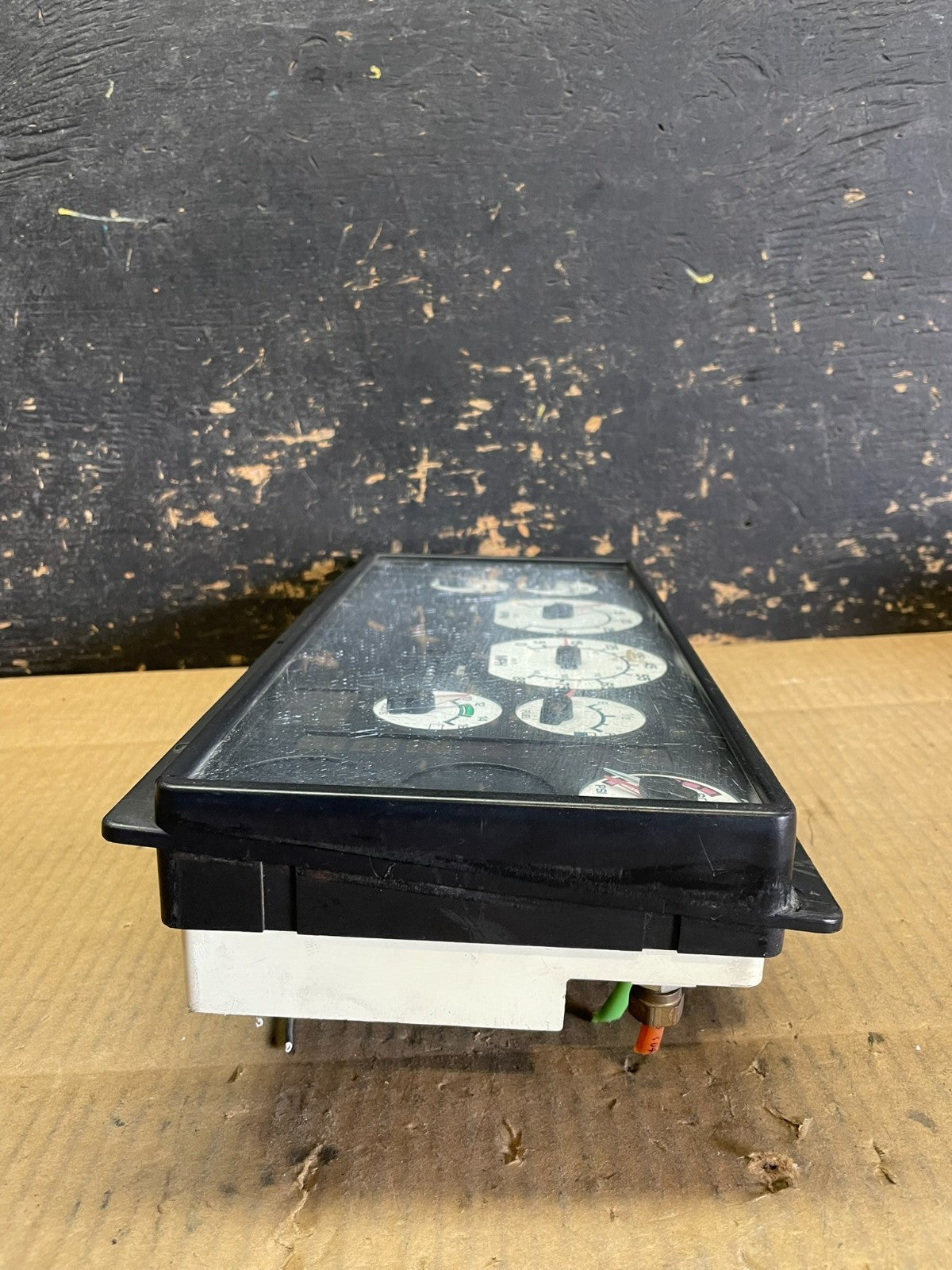 International Instrument Gauge Cluster Speedometer AA92935