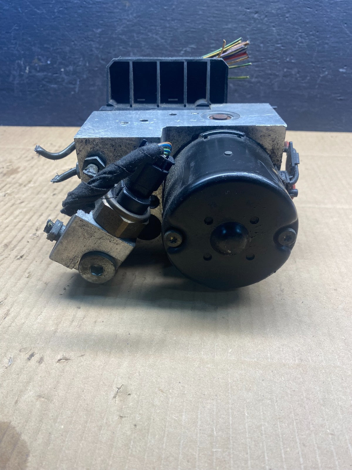 2000 - 2006 Mercedes S600 S500 S430 ABS Anti Lock Brake Pump Module AD0475 DG5