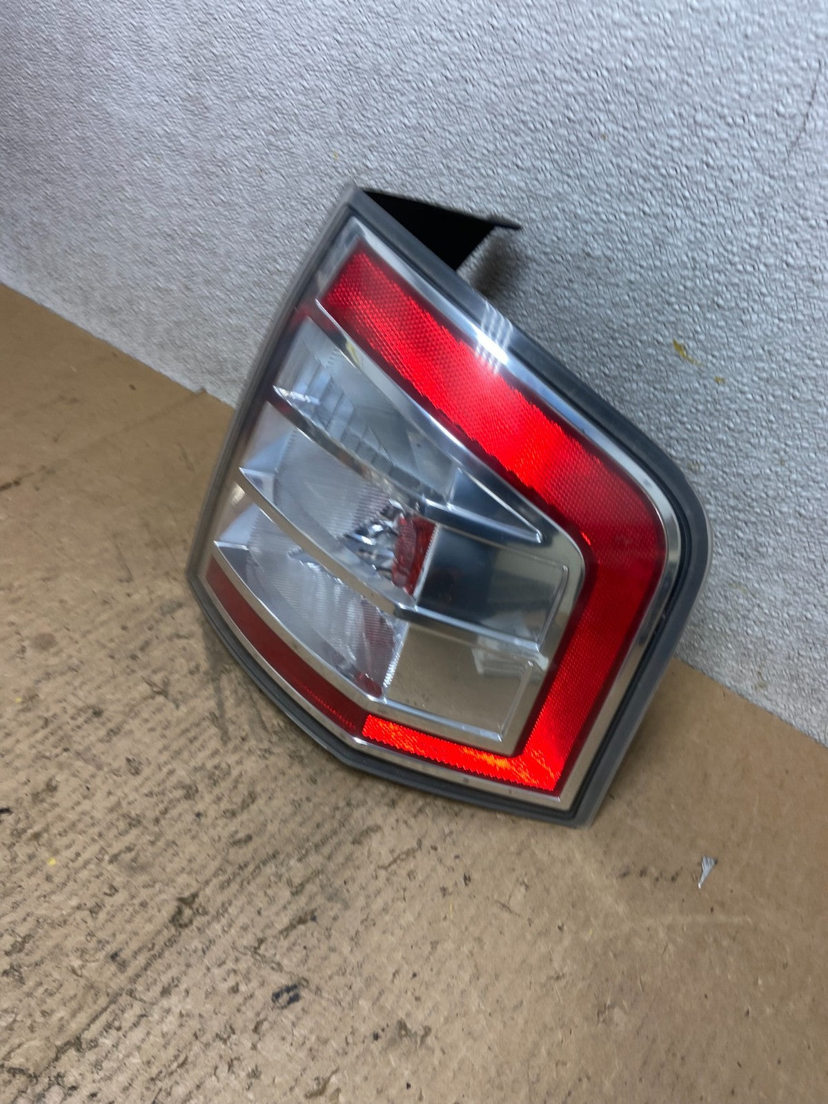 2007 to 2010 Ford Edge Tail light Right Passenger Rh Side Oem Z9429 DW1