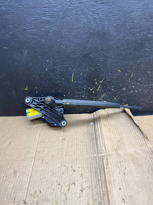 2011 to 2017 BMW X3 Rear Windshield Wiper Motor OEM X1998 DG0