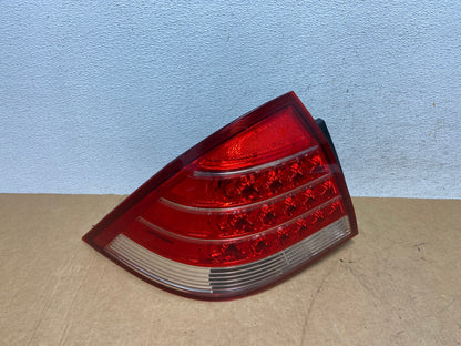 2005 to 2007 Mercury Montego Left Driver LH Side Tail Light AE3099 LK0