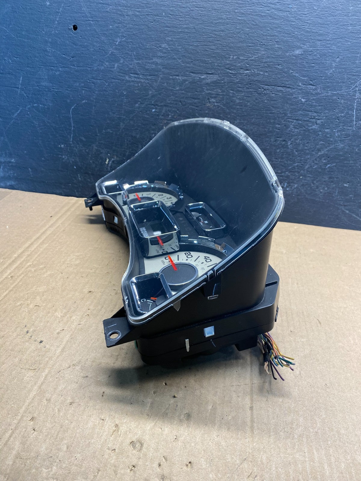 2007 2008 Ford Expedition Speedometer Cluster Gauge 7L1T-10849 AE7585 DG2