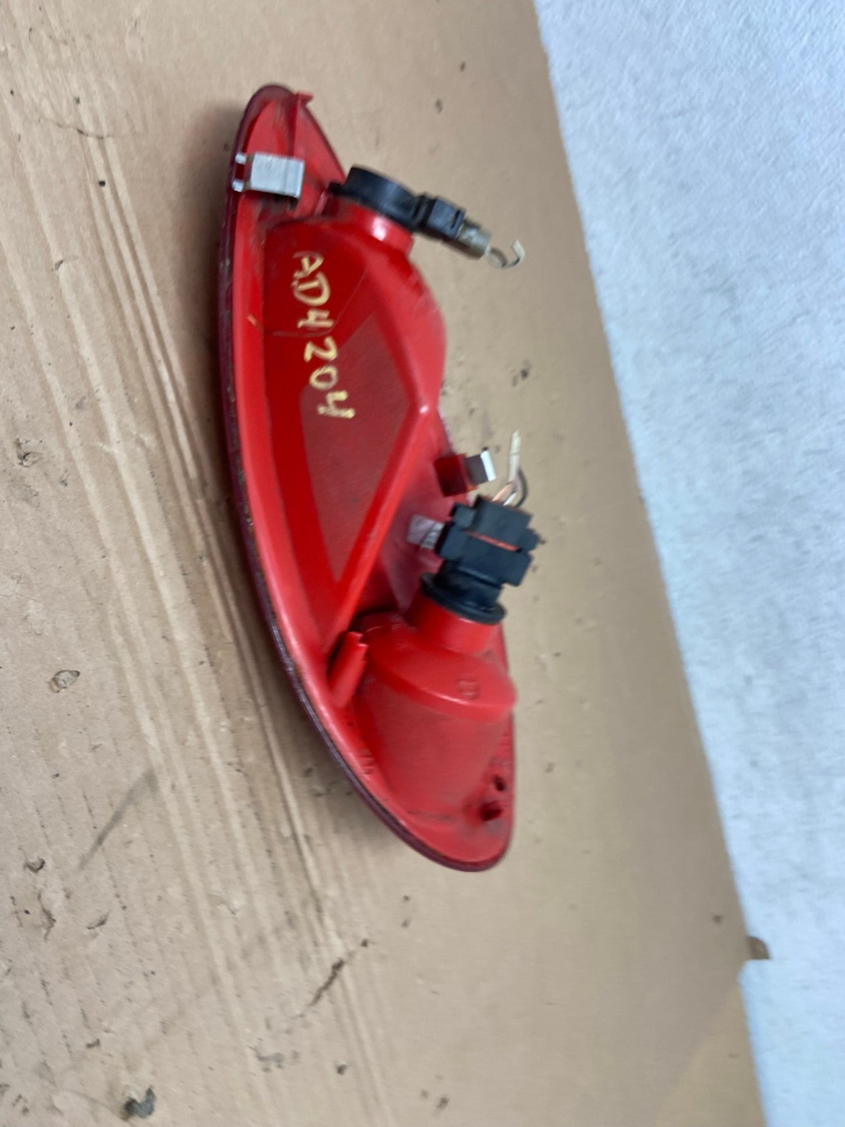 2006 to 2010 Chrysler PT Cruiser Left Driver LH Tail Light AD4204 LK5