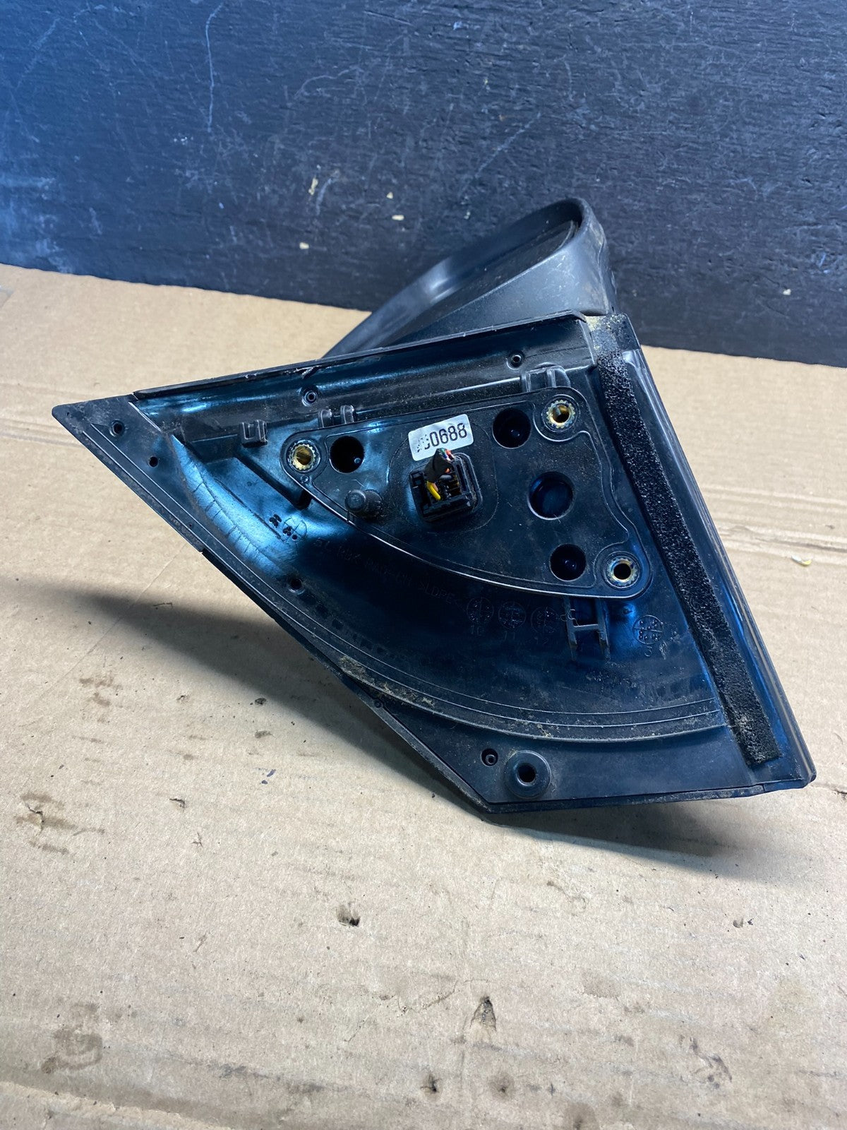 2012 to 2017 Hyundai Accent Right Passenger Side View Door Mirror AE8123 DG4