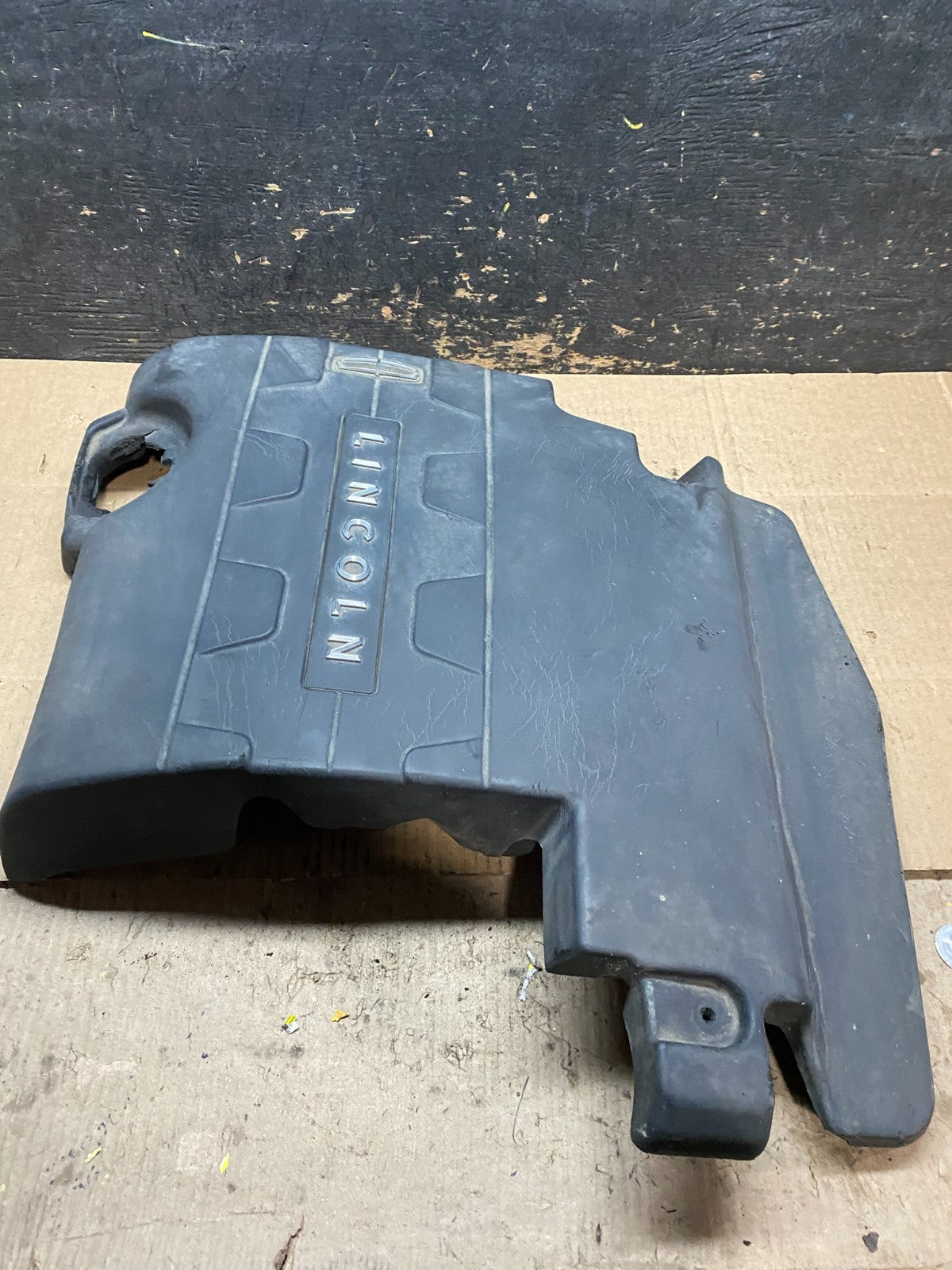 2016 2017 2018 Lincoln MKX 3.7L Engine Motor Cover OEM X9597 DG2