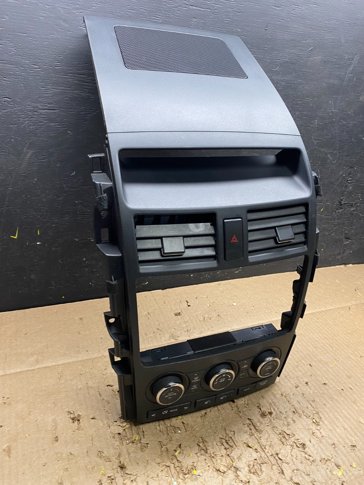 2010 - 2015 Mazda CX-9 Radio Dash Trim Bezel W/Vent AC Climate Control v7430 DG1