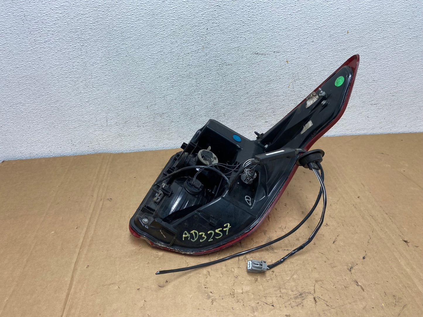 2020 2021 2022 2023 Ford Explorer Left Driver Lh Side Tail light AD3257 LK6