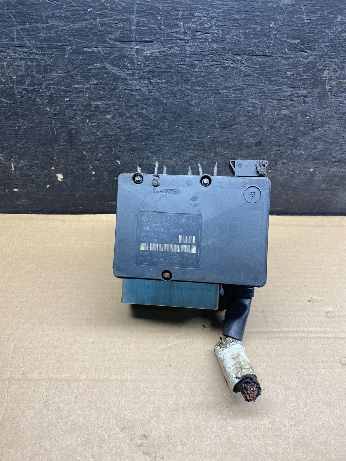 2006 to 2009 Mercedes W203 C230 CLK350 ABS Anti Lock Brake Pump Module AI7487 DG0