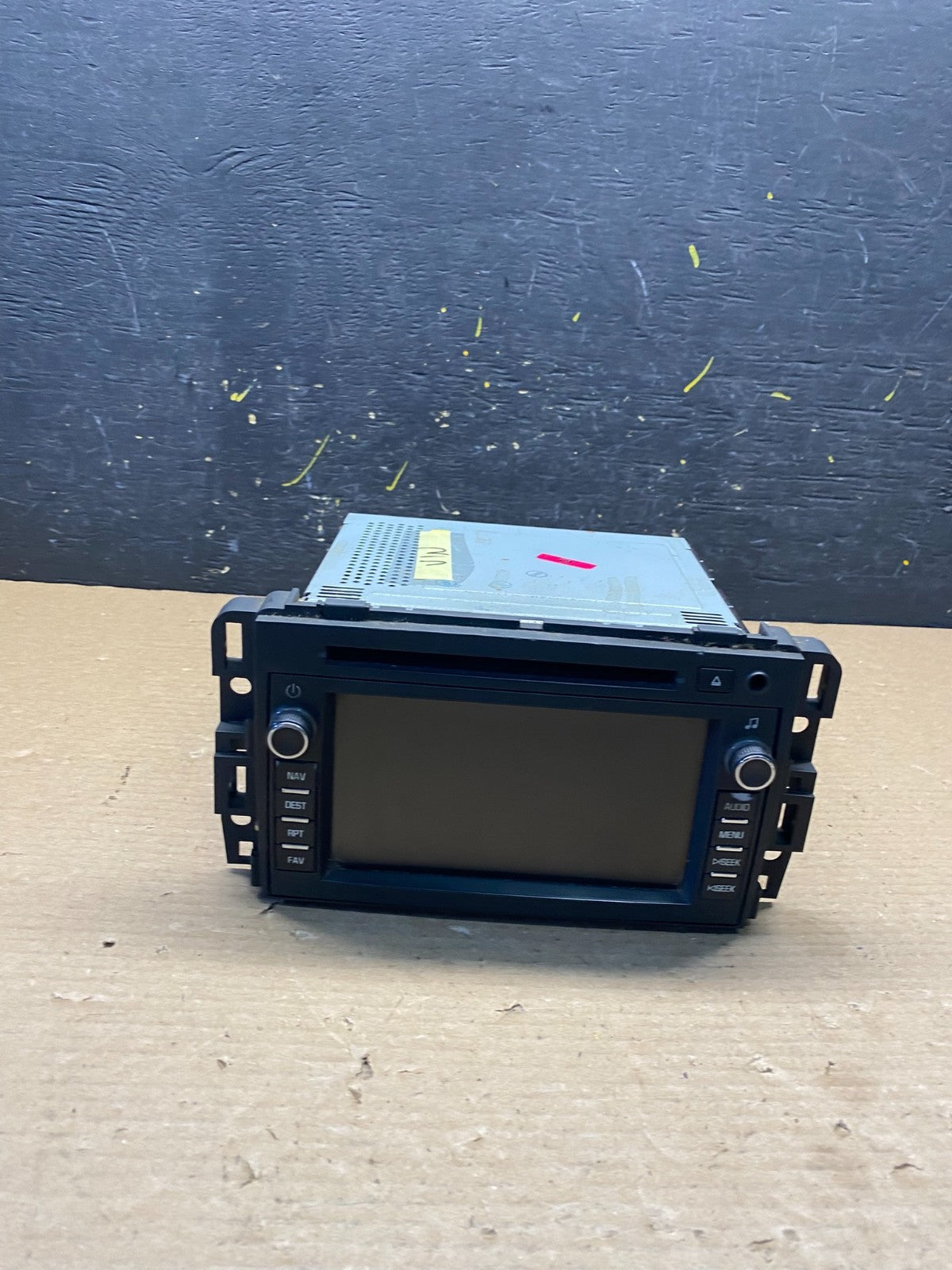 2007 to 2014 Chevrolet GMC Cadillac Radio Navigation Screen 20900945 S6518 DG0
