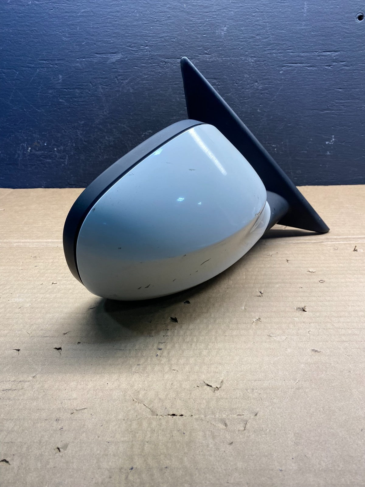 2009 to 2011 BMW 328i 335i Right Passenger Side View Door Mirror AC8784 DW1