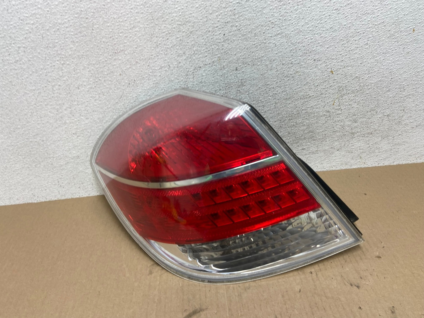 2007 2008 2009 Saturn Aura Left Driver LH Side Tail Light AE6989 LK0