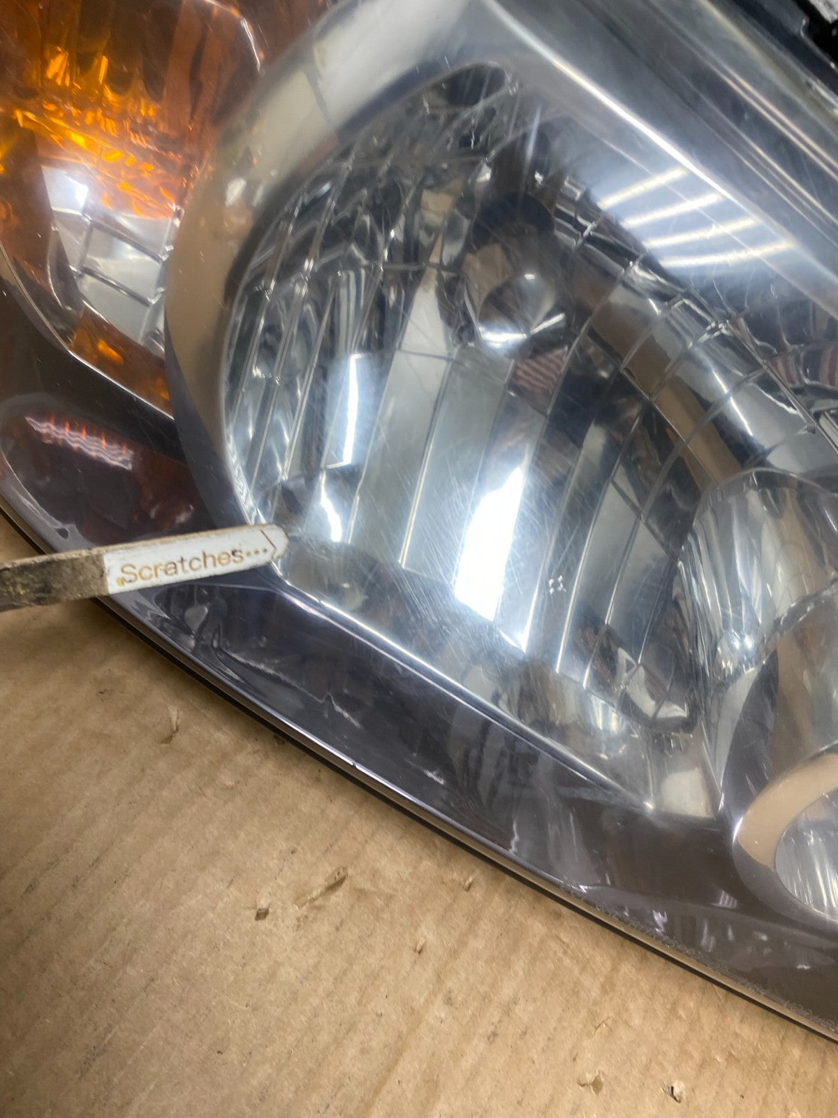 2004 2005 2006 Toyota Highlander Headlights Left+Right Side TYC AI5749 DW3