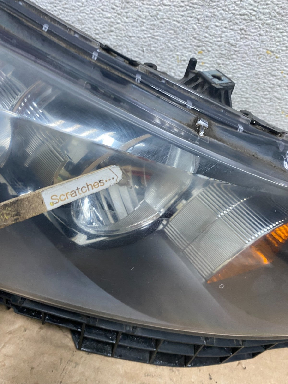 2008 to 2012 Honda Accord Sedan Right Passenger RH Headlight AI0899 DW3