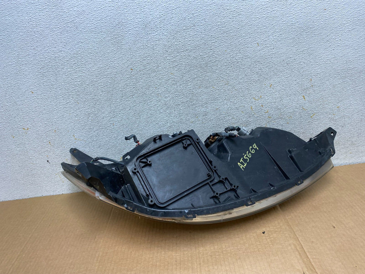 2006 to 2010 Toyota Sienna Left Driver Lh Side Headlight Halogen AI5669 DW7