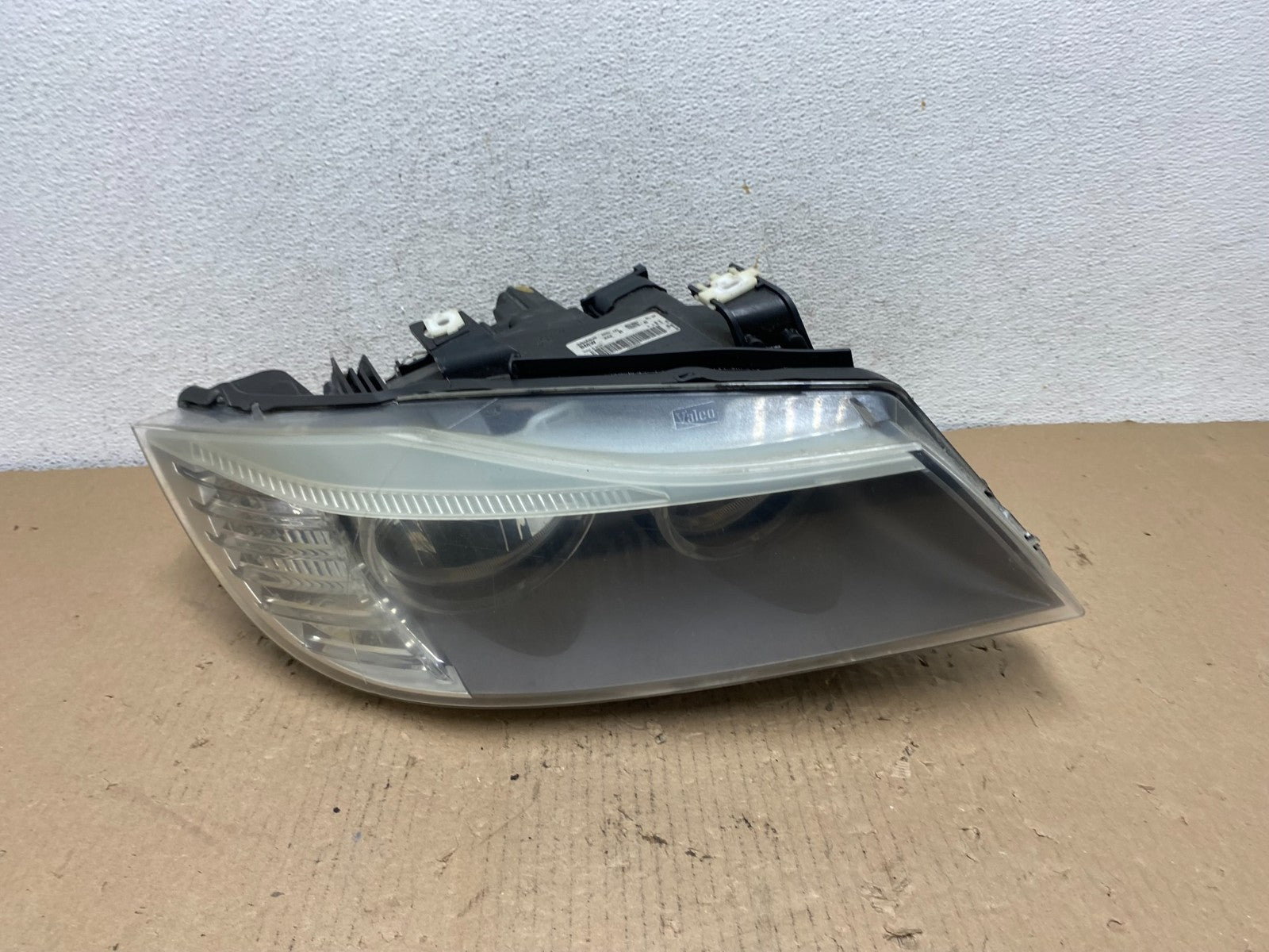 2009-2011 BMW 3 Series 328i 4/D Sedan Headlight Halogen Right Passenger AF32250