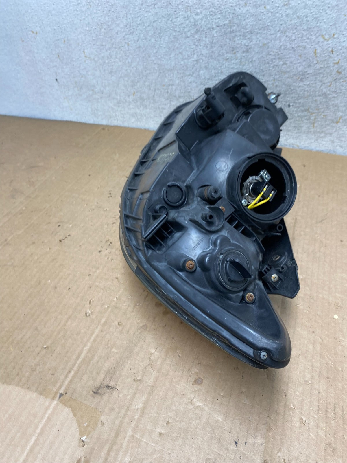 2007 2008 2009 Hyundai Santa Fe Right Passenger Halogen Headlight AI8955 DW6
