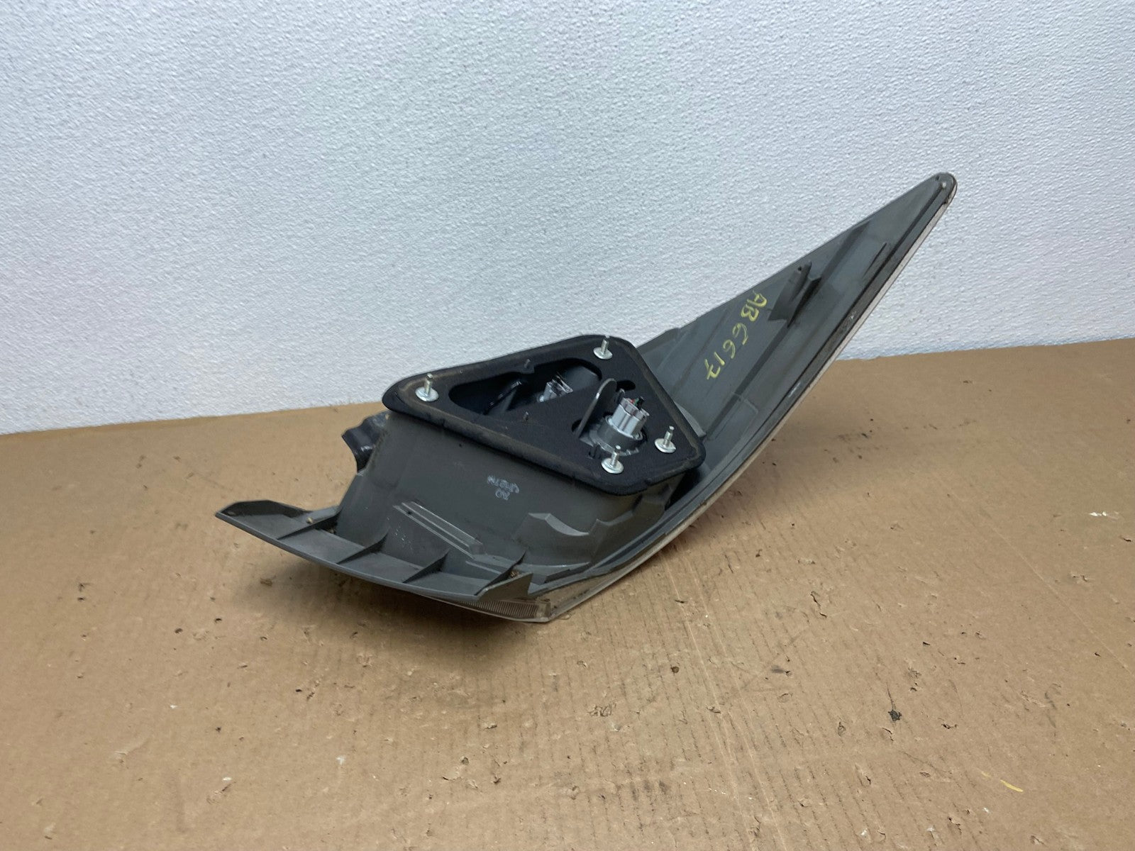 2008 to 2012 Honda Accord Sedan Tail light Right Passenger RH Side AB6617 LK4