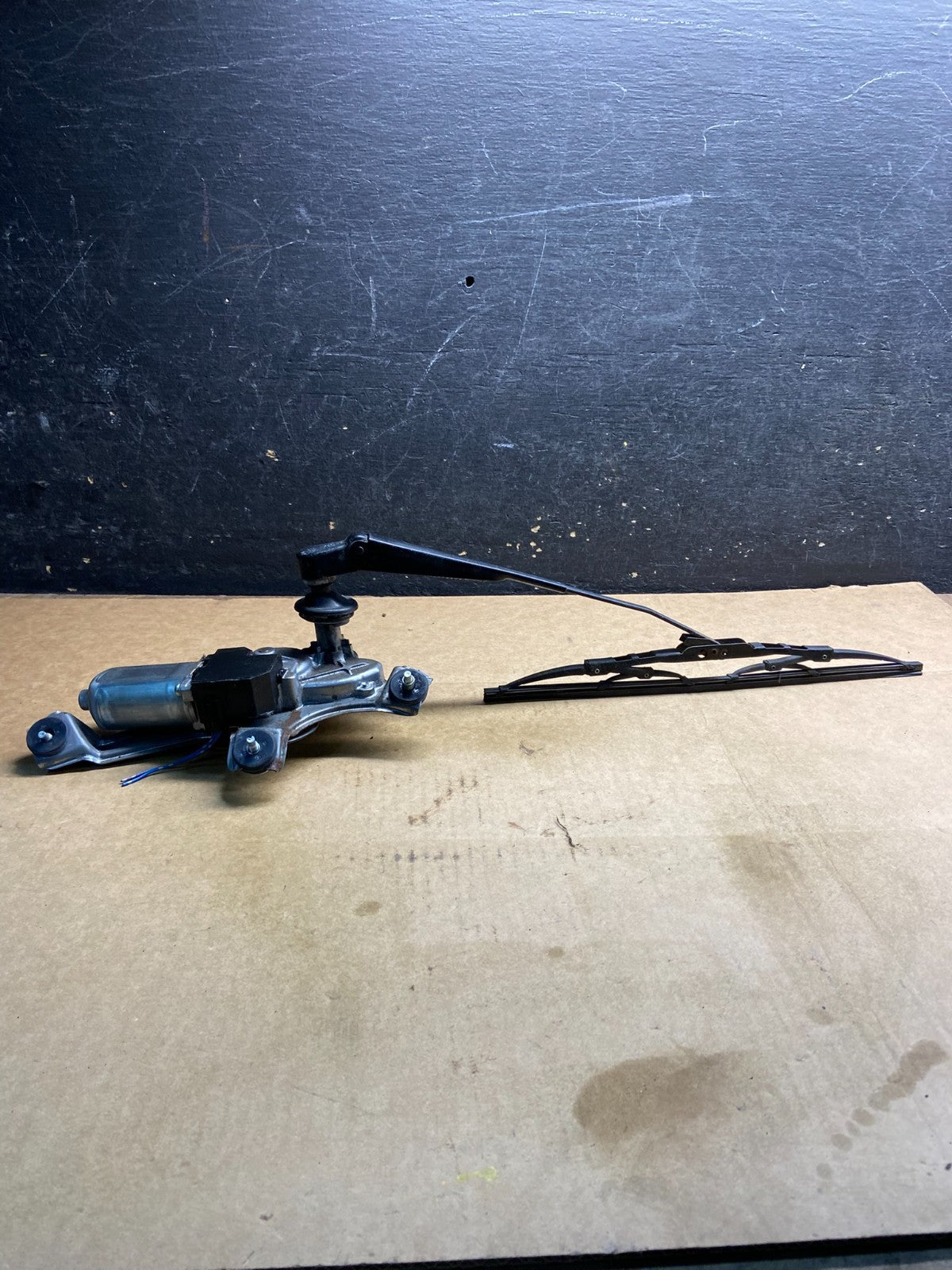2011-2020 Toyota Sienna Rear Windshield Washer Wiper Motor y4449 DG1