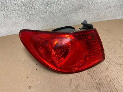 2007 to 2010 Hyundai Elantra Sedan Left Driver Side Tail Light Oem AB6057 LK0