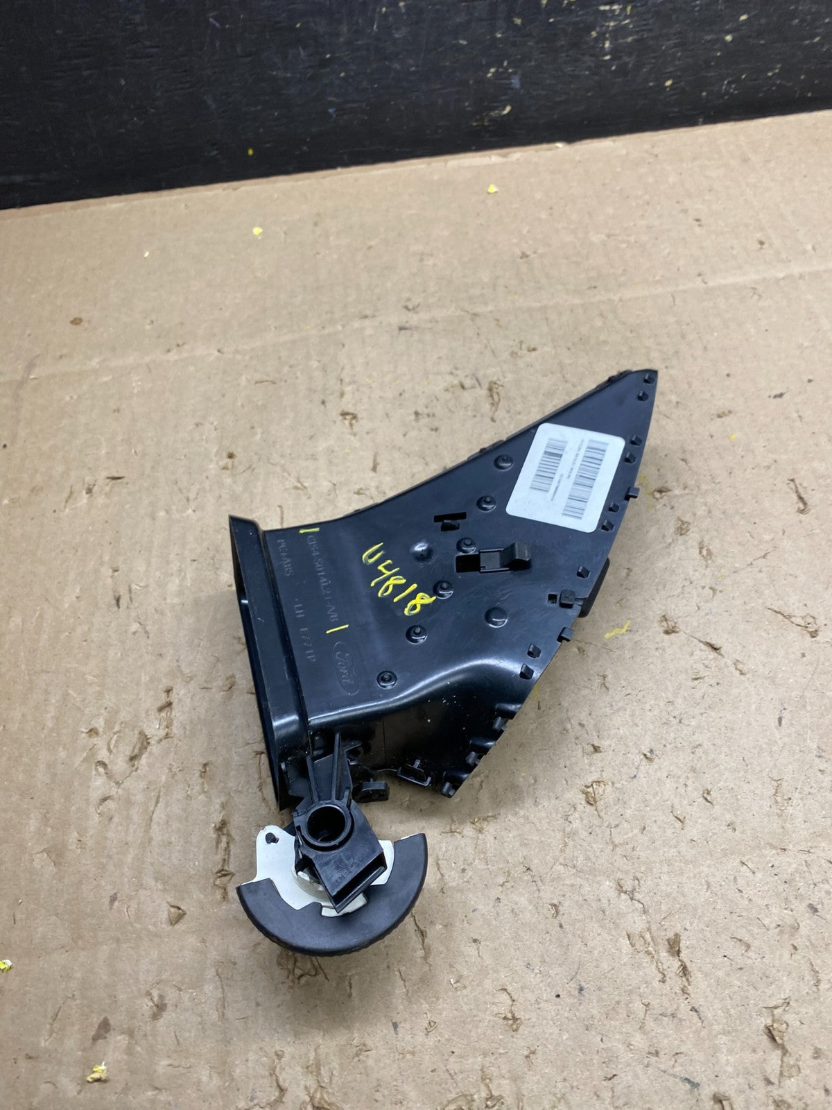 2013 to 2016 Ford Escape Left Driver Side Dash Air Vent Oem U4818 DG4