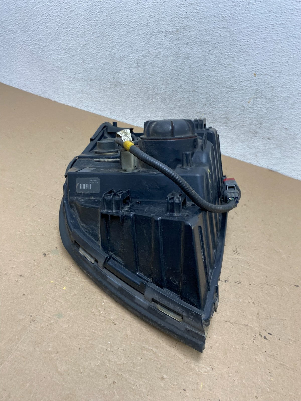 2006-2010 Mercury Mountaineer Right Passenger Rh Side Halogen Headlight AF47538