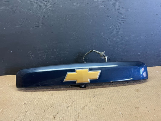 2007 to 2014 Suburban Tahoe Yukon License Plate Cover Trim W/ Camera AB3290 DG0