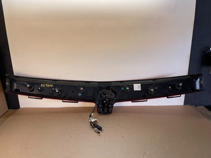 2010 to 2019 Lincoln Mkt Trunk Center Tail Light Panel Camera ag9800 DG3