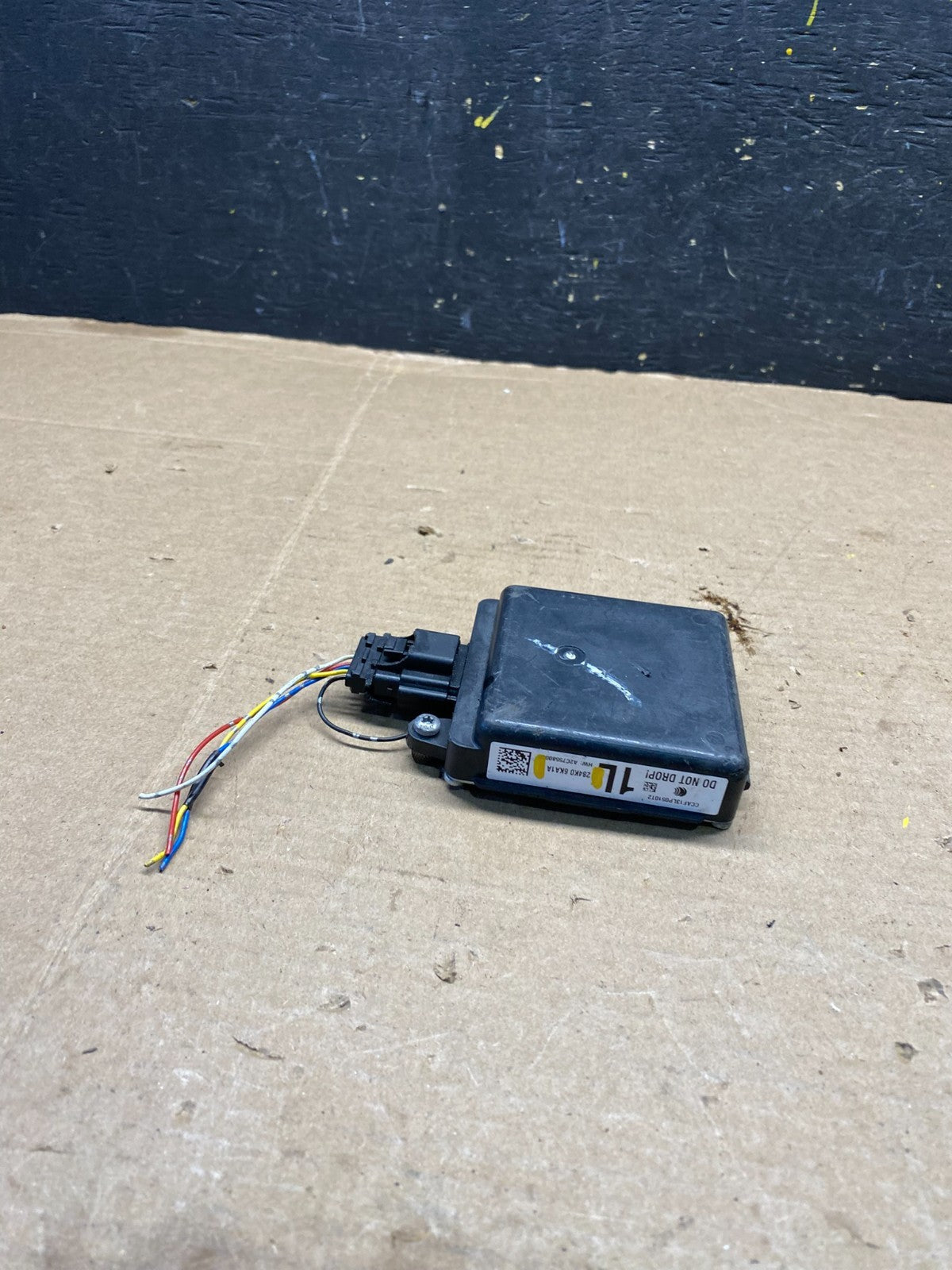 2016 to 2017 Nissan Pathfinder Rear Blind Spot Monitor Sensor Unit r2565 DG2