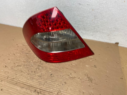 LED 2007 - 2009 Mercedes E E320 E500 Sedan Left Driver LH Tail Light AD4368 LK1