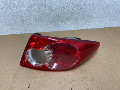 2003 - 2005 Mazda 6 Right Passenger Rh Side Tail Light AF9576 DW0