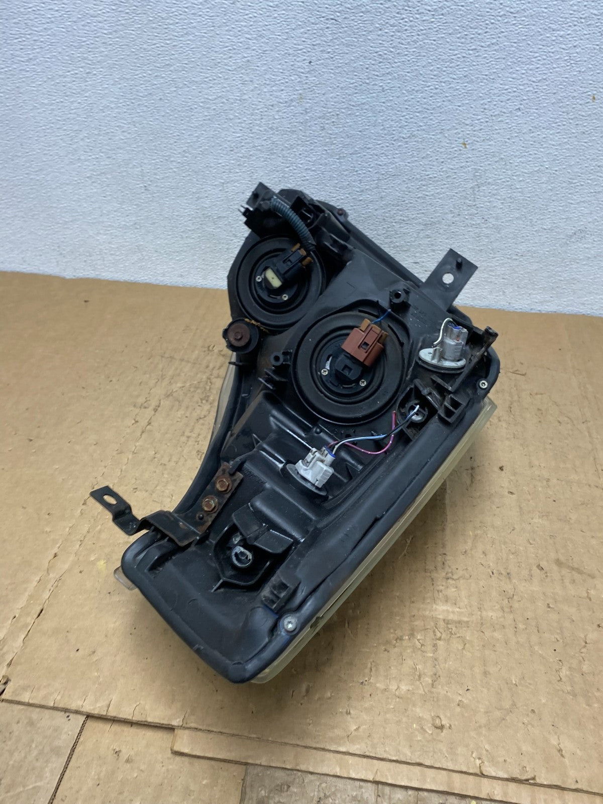2004 to 2009 Nissan Quest Left Driver LH Black Headlight AD1427 DW9