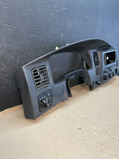 2001 2004 Dodge Dakota Speedometer Climate Control Radio Panel Bezel AE3338 DG1