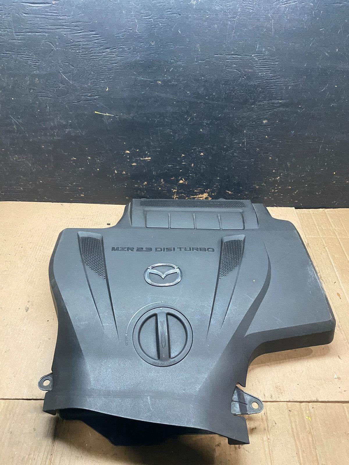 2010 2011 2012 Mazda CX7 CX-7 2.3L Engine Shield Top Cover T0423 DG0