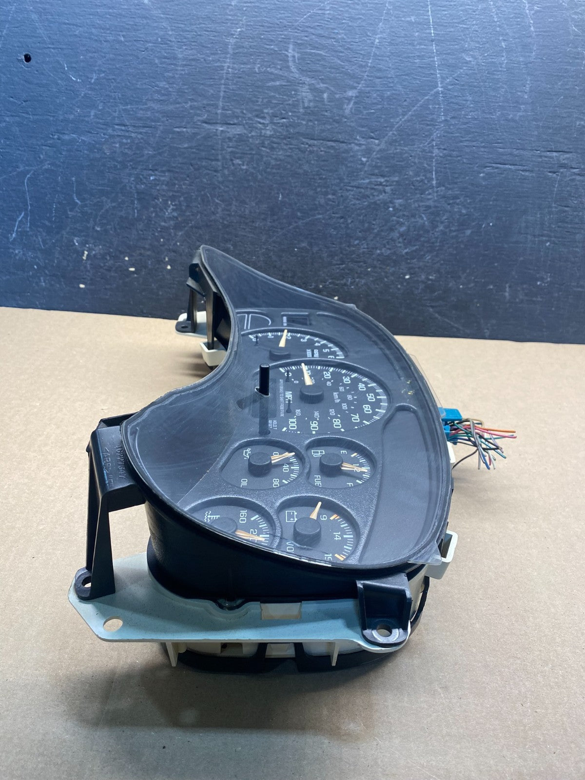 2002 GMC Yukon Speedometer Cluster Gauge AG3862 DG2