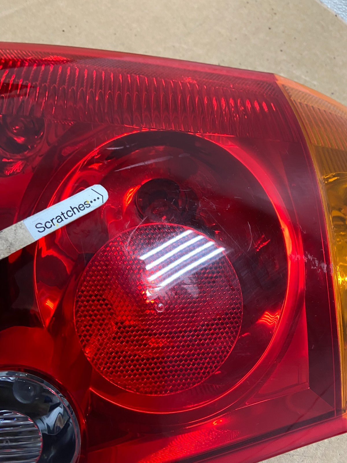 2004 2005 2006 Chrysler Pacifica Left Driver LH Tail Light Oem AA1495 PS3