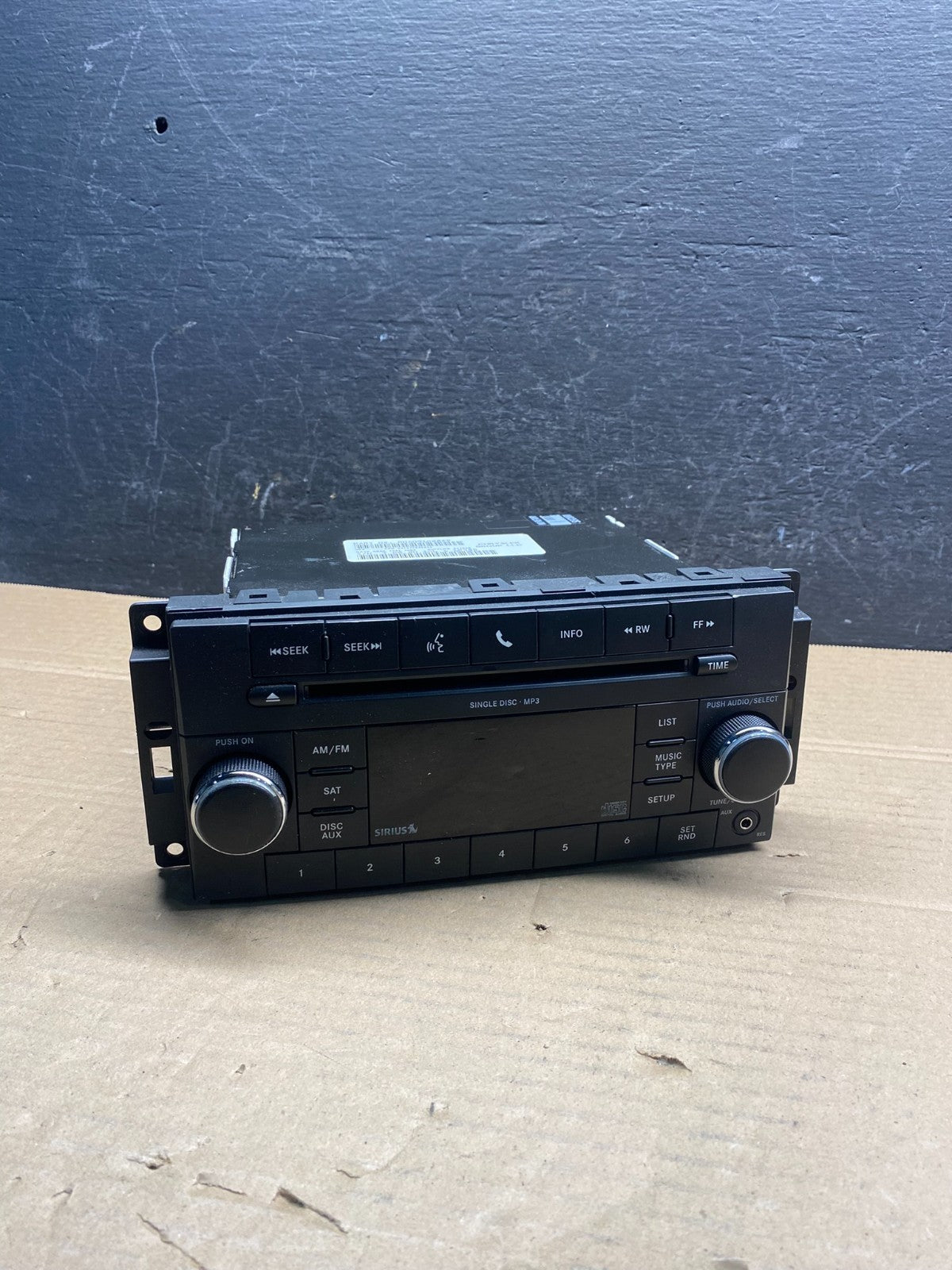 2007-2012 Chrysler Dodge Jeep Ram Radio CD MP3 AUX Receiver AD9517 DG0