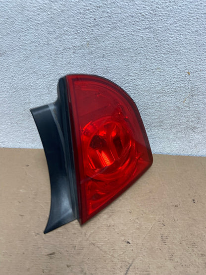 2008 2012 Chevrolet Malibu Right Passenger RH Side Tail Light AF5087 LK2