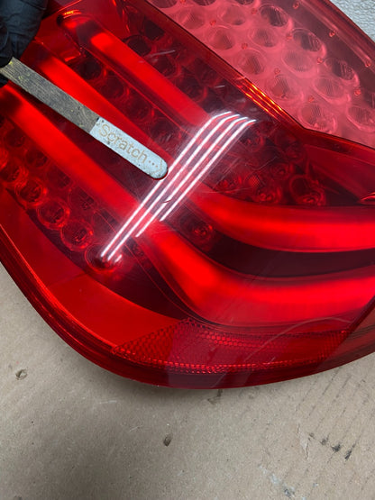 2009 to 2012 Bmw 7-Series F01 F02 750i Right Side Tail Light OEM X9240 PS4