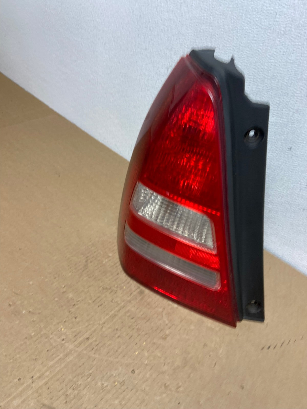 2003 2004 2005 Subaru Forester Left Driver Lh Side Tail Light OEM AC1171 LK1