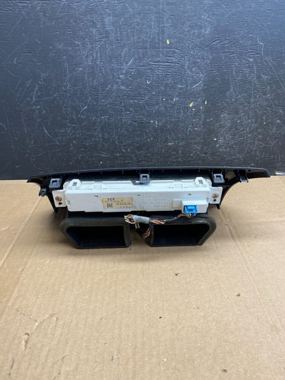 2004 to 2008 Acura TL Front Dash Dashboard AC Center Clock Air Vent AD2101 DG3