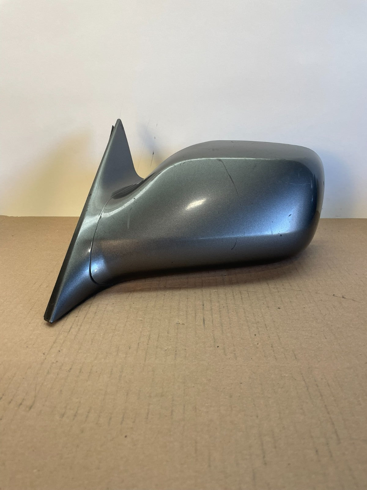 2005-2010 Toyota Avalon Left Driver LH View Turn Signal Door Mirror ah0426 DG0
