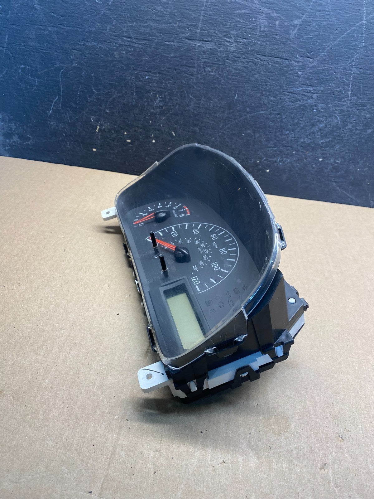 2013 to 2021 Nissan NV200 Speedometer Cluster Gauge ag3874 DG2