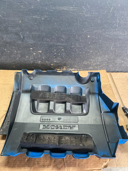 2005 to 2007 Honda Odyssey Black Engine Cover OEM Q8512 DG5