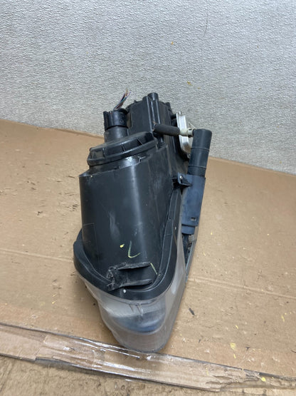 2009 2010 2011 Jaguar XF Right Passenger RH Xenon HID Headlight OEM AB0837 DG9