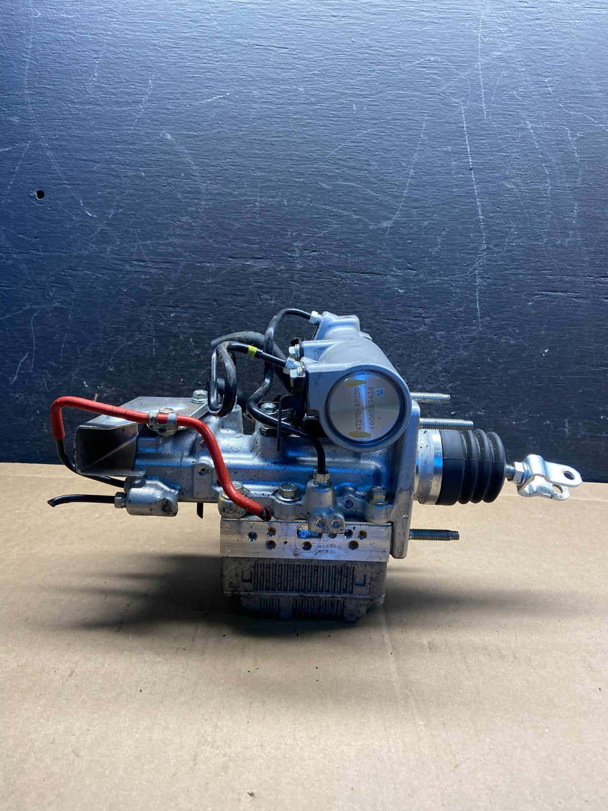 2010 - 2015 Toyota Prius ABS Brake Pump Anti Lock Module AF9252 DG1