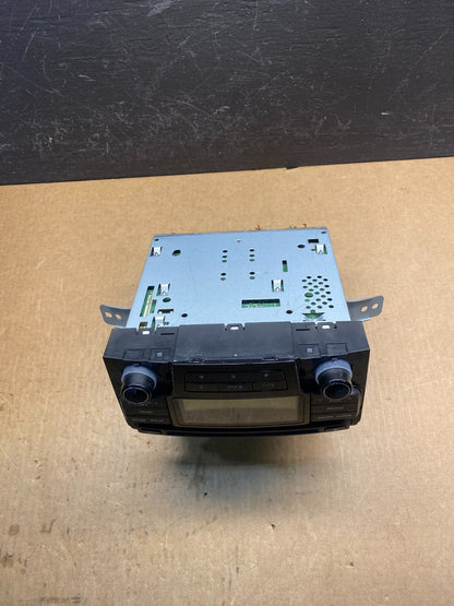 2011 to 2012 Hyundai Sonata Am Fm Cd Player Radio Receiver AC6969 DG4